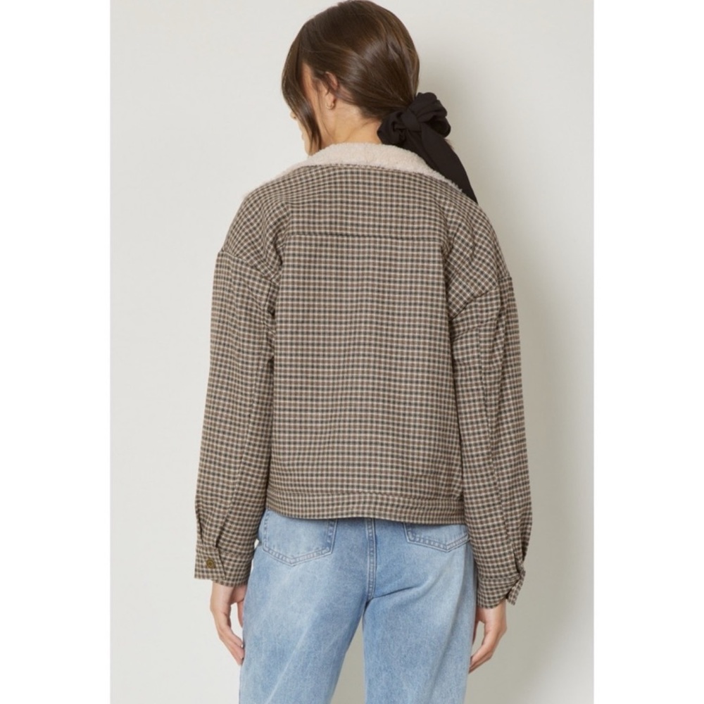 107-3 Entro Micro Plaid Print Button Front Jacket with Sherpa Lining - Picture 5 of 9